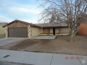 Building Photo - 833 Dusk Dr