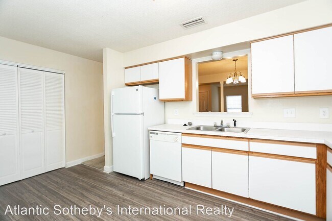Building Photo - 3 br, 2.5 bath House - 168 W Virginia Ave.