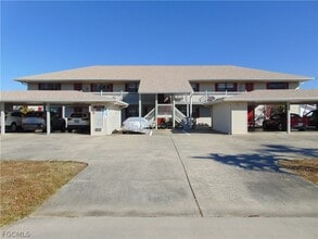 Building Photo - 1303 SW 16th Terrace