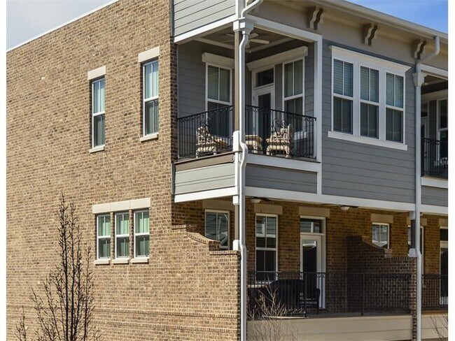Building Photo - 342 Brownstones Cir NE