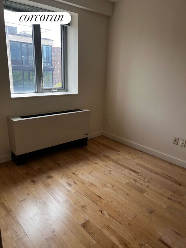 Foto del edificio - 1810 3rd Ave