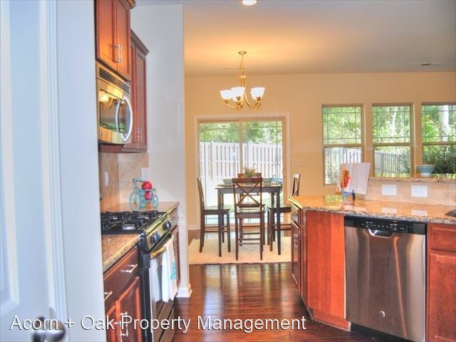 Building Photo - 3 br, 2.5 bath House - 2227 Tanners Mill Dr.