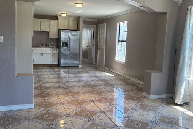 Building Photo - 514 Buckeye Dr