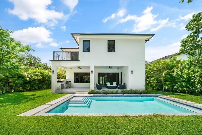 Foto del edificio - 5989 SW 80th St