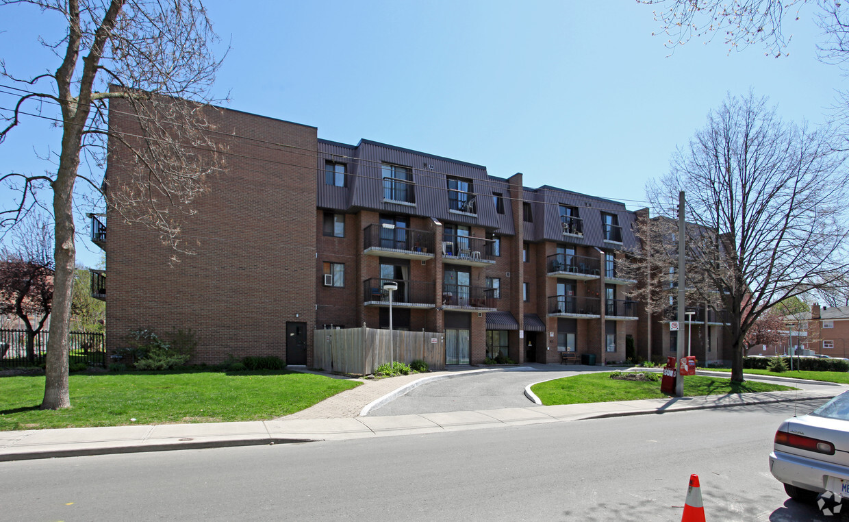 St Joseph's Senior Citizens Apts Apartments - 67 Curzon St Toronto, ON ...