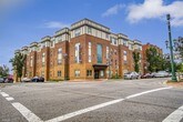 Primary Photo - 200 W 5th St