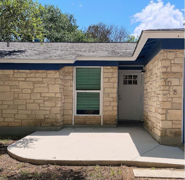 Foto del edificio - 2018 Ramona Cir