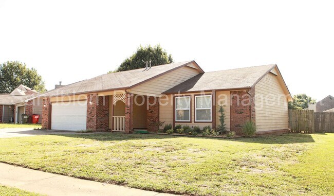 Building Photo - FOR LEASE | Owasso | Available Now!