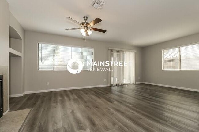 Foto del edificio - 3 Bedroom Pet-Friendly Home in Buckeye, AZ with Main Street Renewal