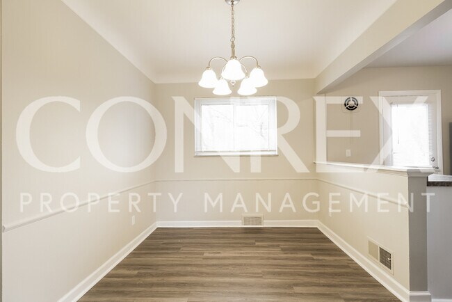Building Photo - 7113 Salmar Ct