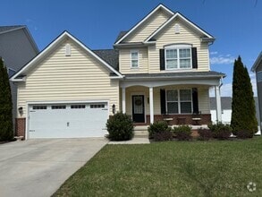 Building Photo - 514 Whinstone Dr