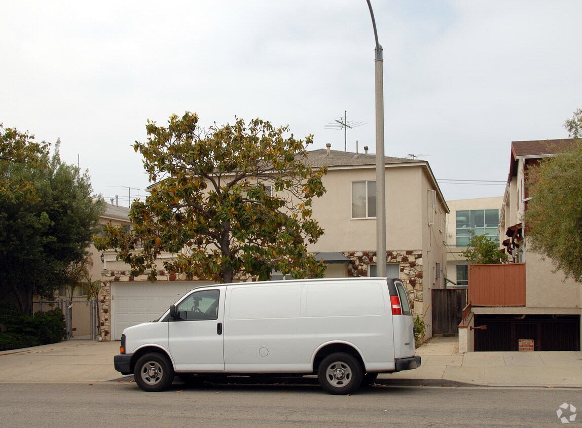 Foto del edificio - 1320 9th St