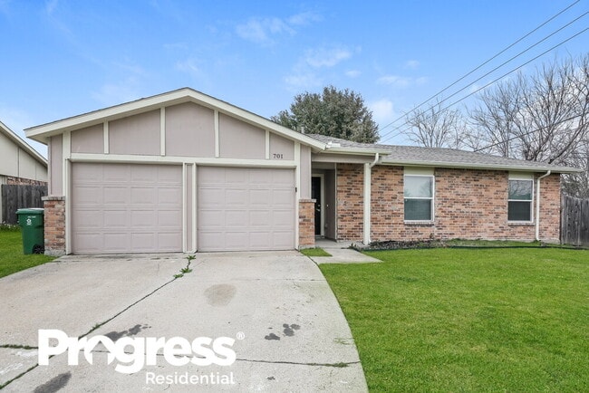 Building Photo - 701 Edgemont Pl