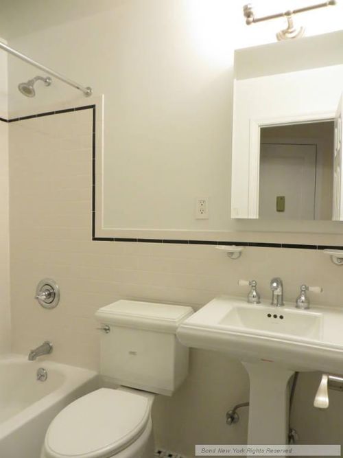 Foto del edificio - 281 Mott St