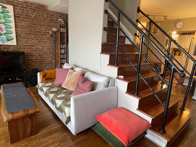 Foto del edificio - 410 11th St NE