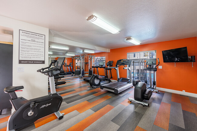 Building Photo - Legacy at Westglen