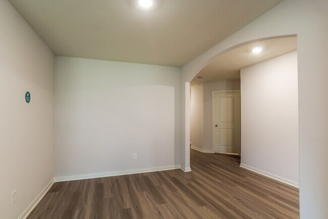 Foto del edificio - 25394 Cypress Creek Loop