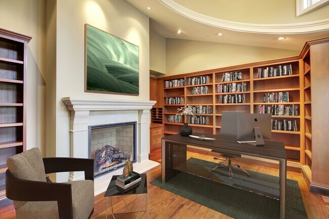 Foto del edificio - 4Bd+Den/4.5Ba Clyde Hill House