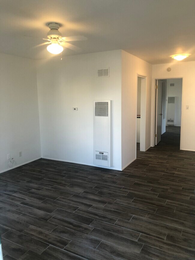 Building Photo - 151 W Marquita