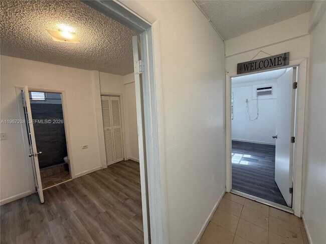 Foto del edificio - 552 NW 1st St