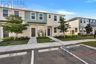 Building Photo - 8700 Daybreak St