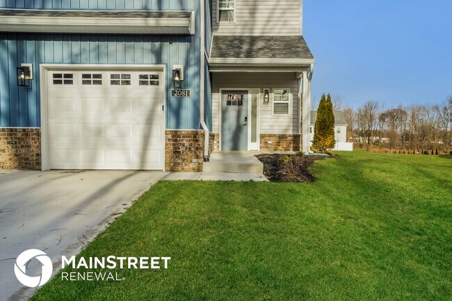 Building Photo - 2081 Paddle Wheel Dr