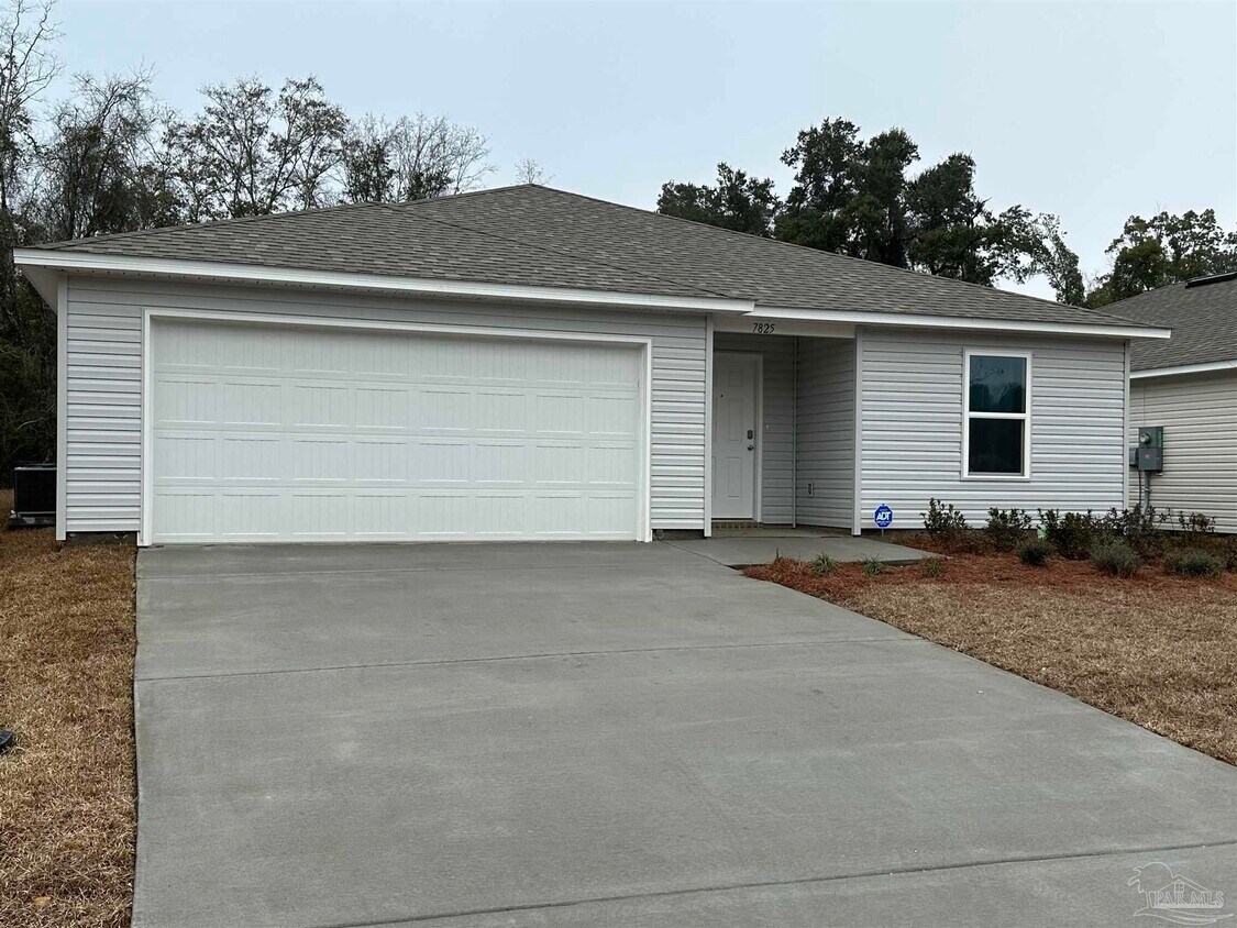 7825 Maxton Rd, Pensacola, FL 32514 House Rental in Pensacola, FL