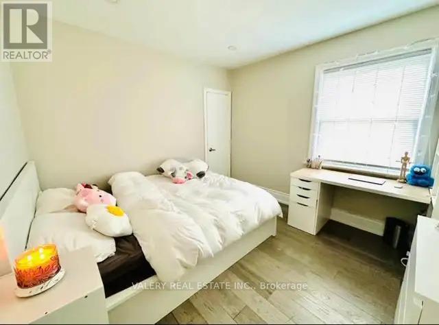 Photo du bâtiment - 133 Meadowvale Dr