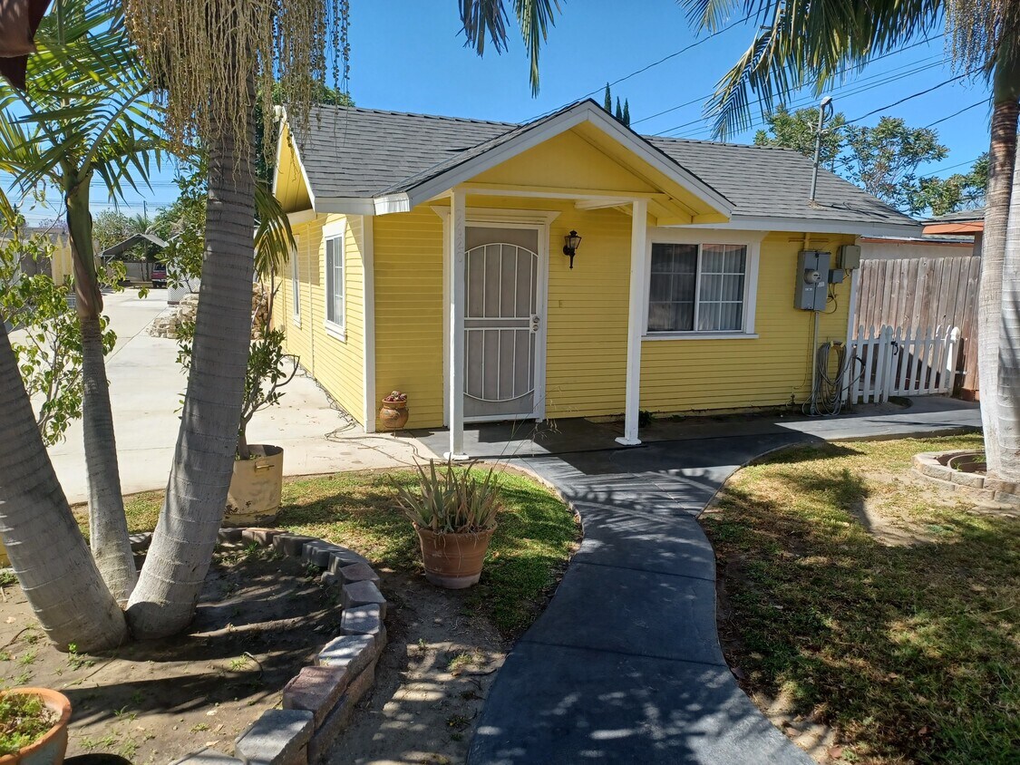 9620 Cedar St, Bellflower, CA 90706 House Rental in Bellflower, CA