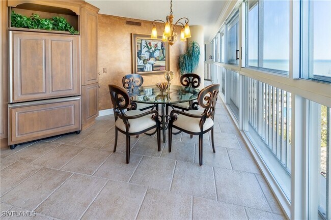 Foto del edificio - 4041 Gulf Shore Blvd N
