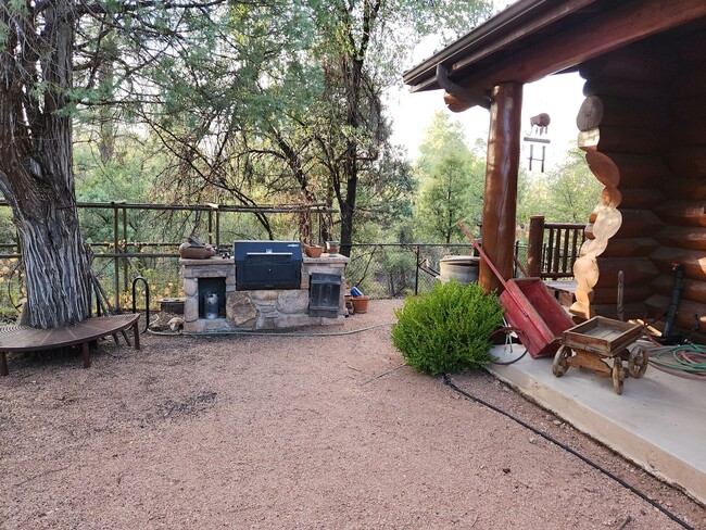 Building Photo - Furnished Log Cabin Retreat in the Pines