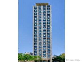 Building Photo - 1550 N Lake Shore Dr