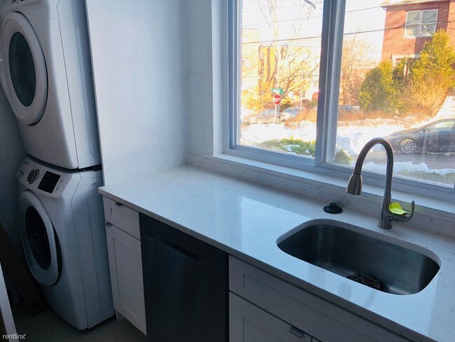 Building Photo - 277 Corey Rd