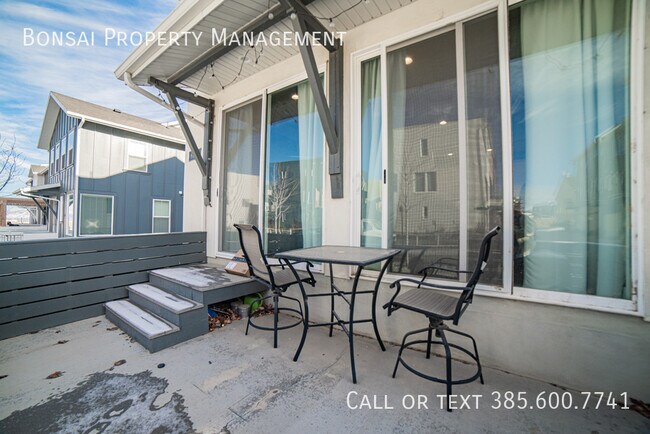 Foto del edificio - 6189 Birch Run Rd