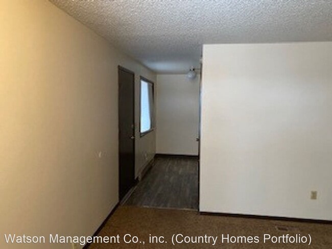 Building Photo - 2102 E Dalke Ave