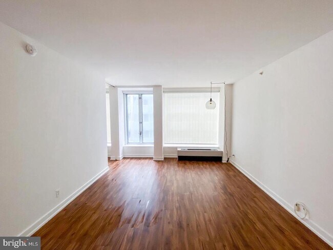 Foto del edificio - 1101 3rd St SW