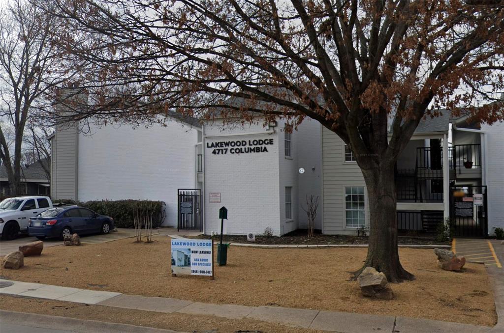 Primary Photo - 4717 Columbia Ave