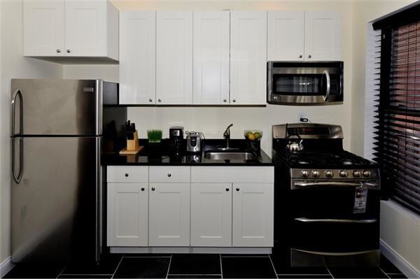 Foto del edificio - 696 Madison Avenue