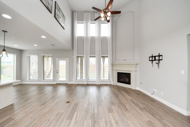 Building Photo - 6314 Cord Grass Ct