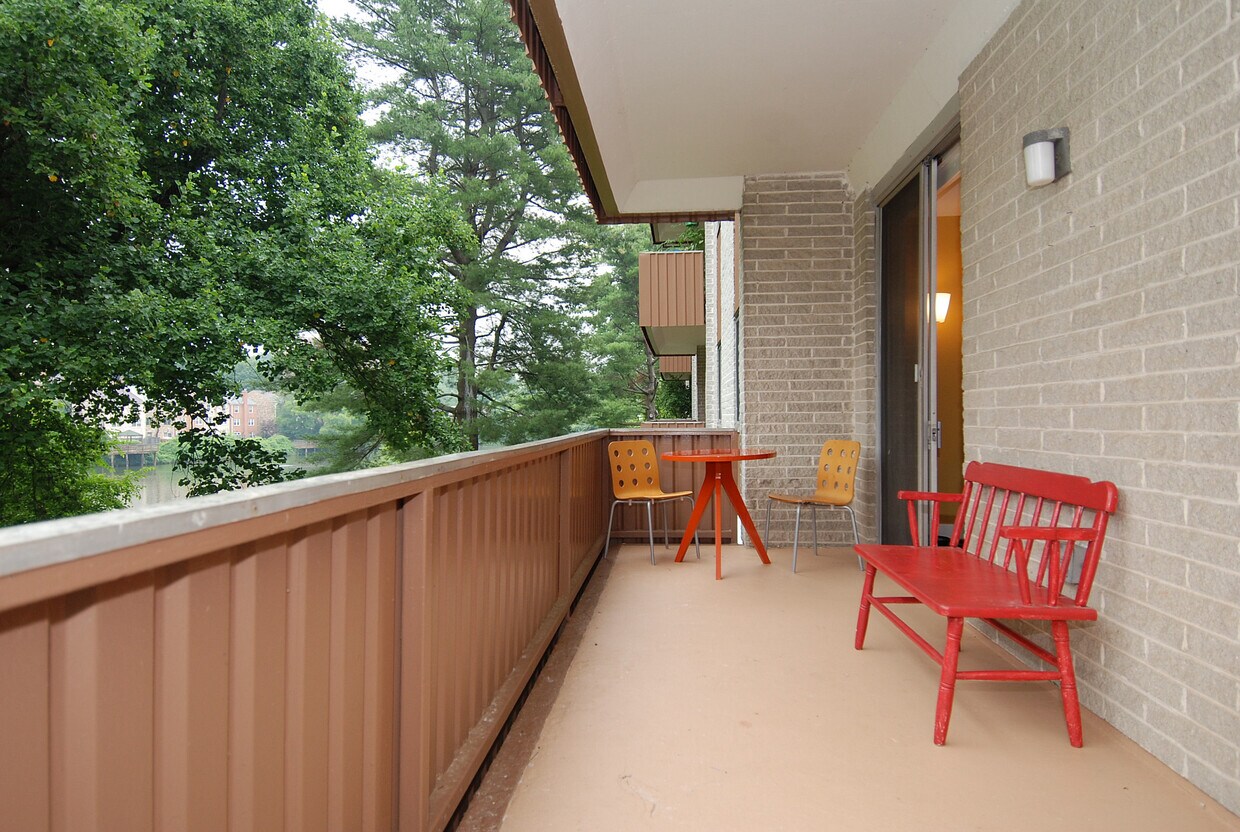 7505-democracy-blvd-unit-a131-bethesda-md-20817-condo-for-rent-in
