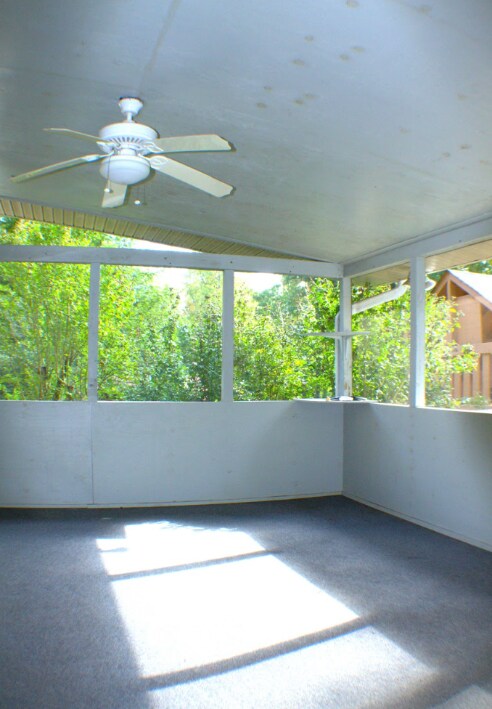 Foto del edificio - Hendersonville home 4 bedroom 3 bath
