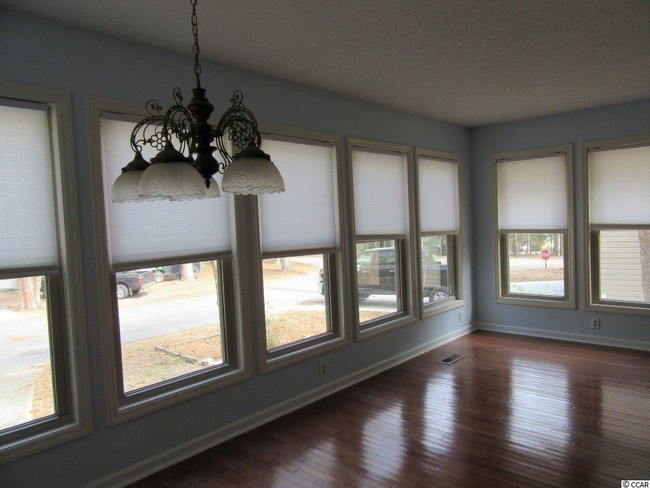 Foto del edificio - 2144 Calabash Cir
