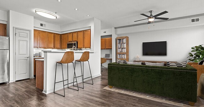 Foto del edificio - West End at City Center Apartment Homes