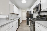 Foto principal - 12302 Dellrey Dr