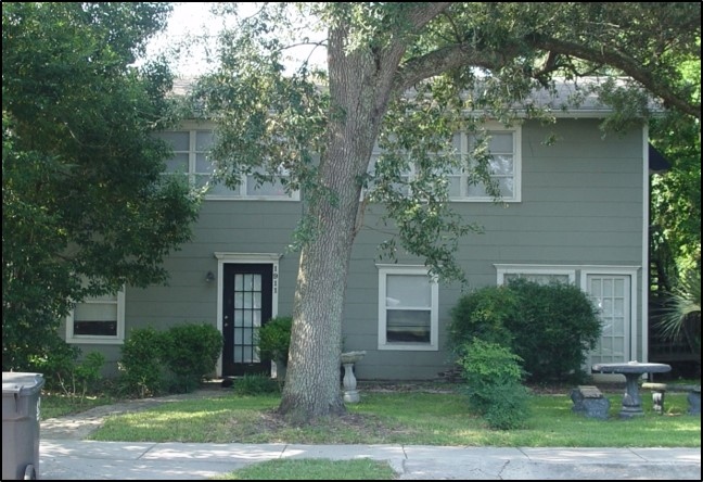 Building Photo - Old South Guest House