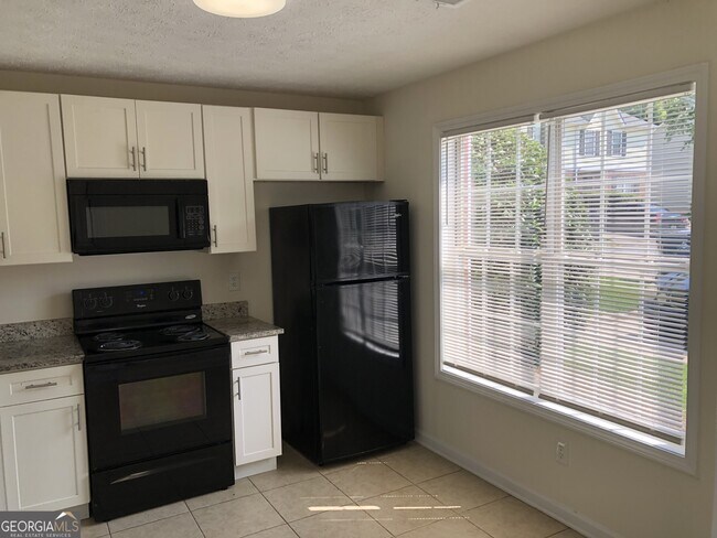 Building Photo - 4464 Logan Way