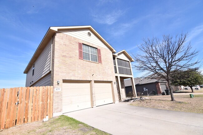 Building Photo - 409 E Orion Dr