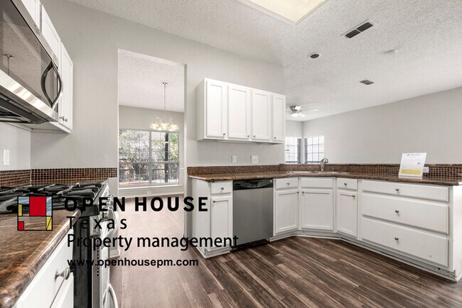 Foto del edificio - 7100 Layla Rd, Arlington