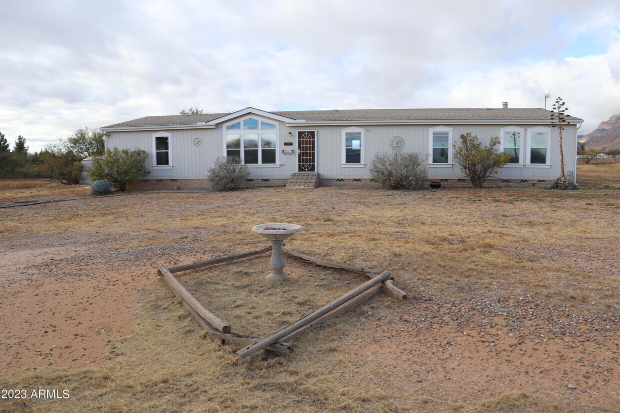 8600 Ellsworth Ln, Cochise, AZ 85606 House Rental in Cochise, AZ