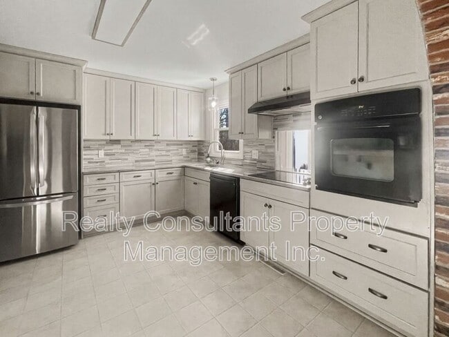 Foto del edificio - 3222 S Elm-Eugene St